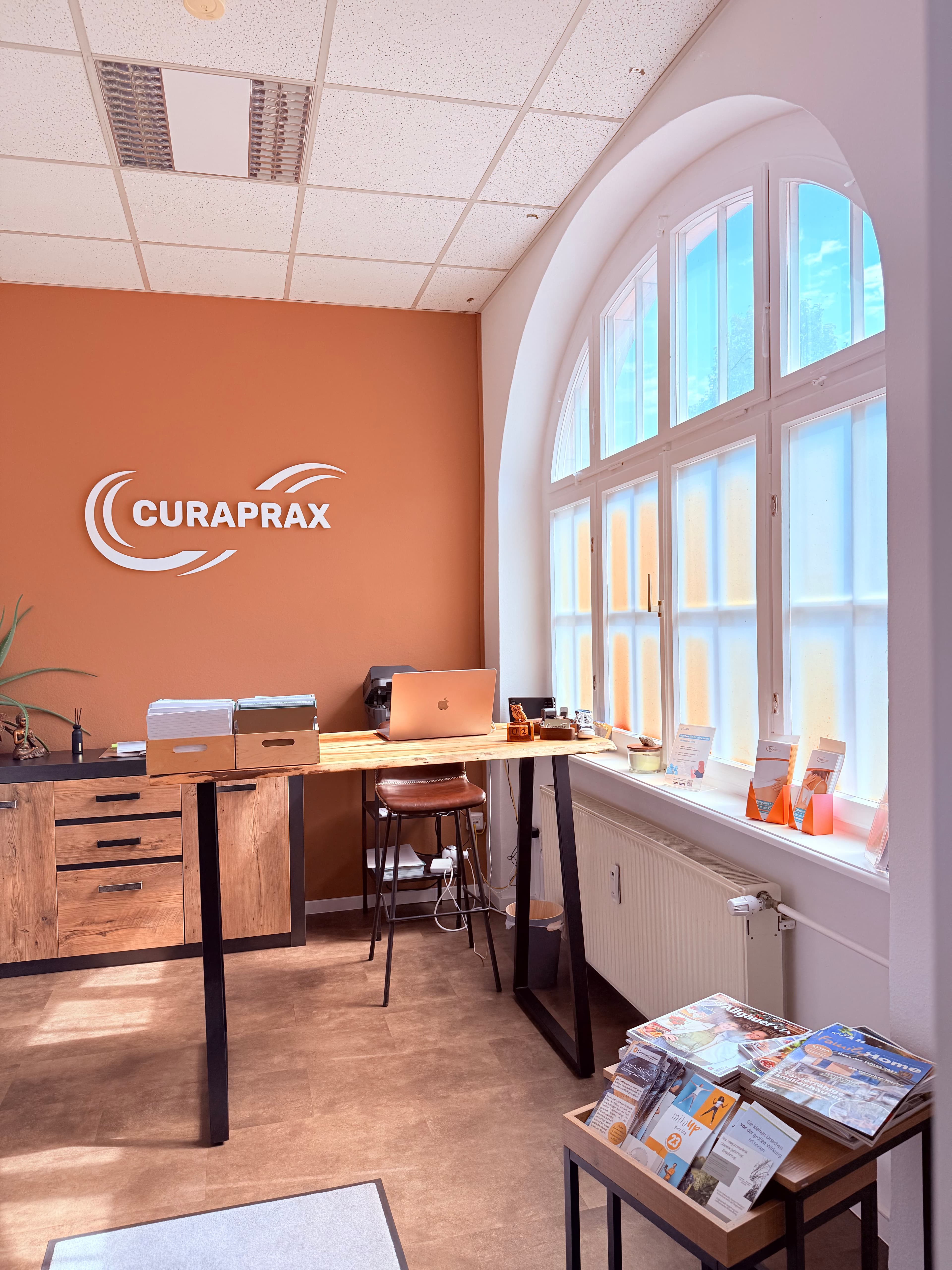 Reception area at CURAPRAX in Bretten